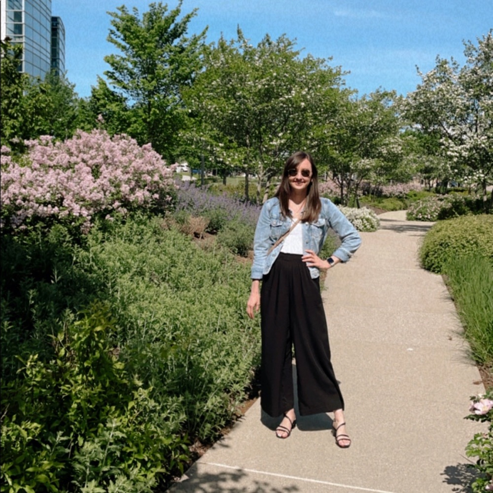 Meet your Posher, Jen Hail